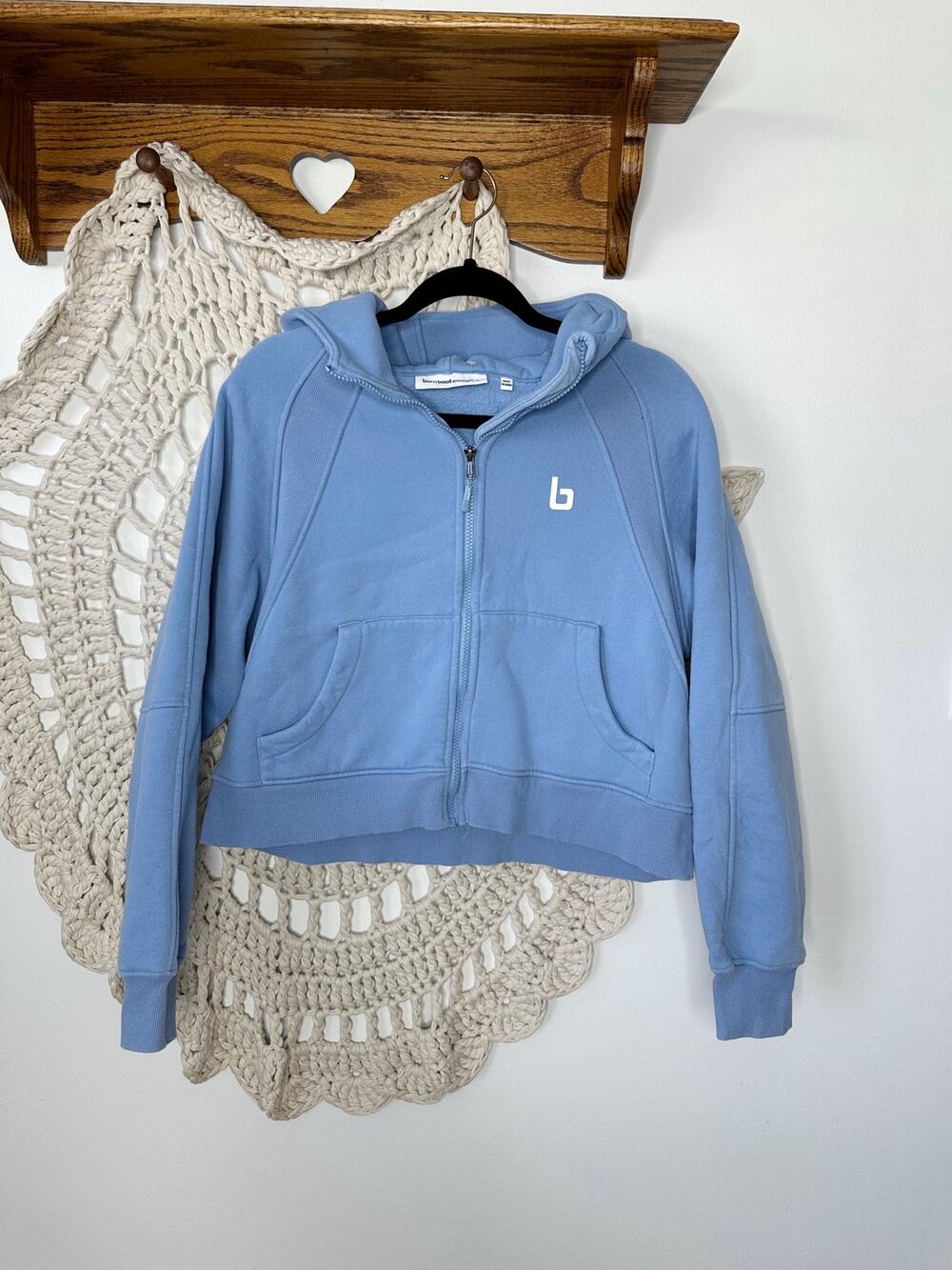 Burn Boot Camp Cropped Fleece Lined Blue Hoodie Size XL